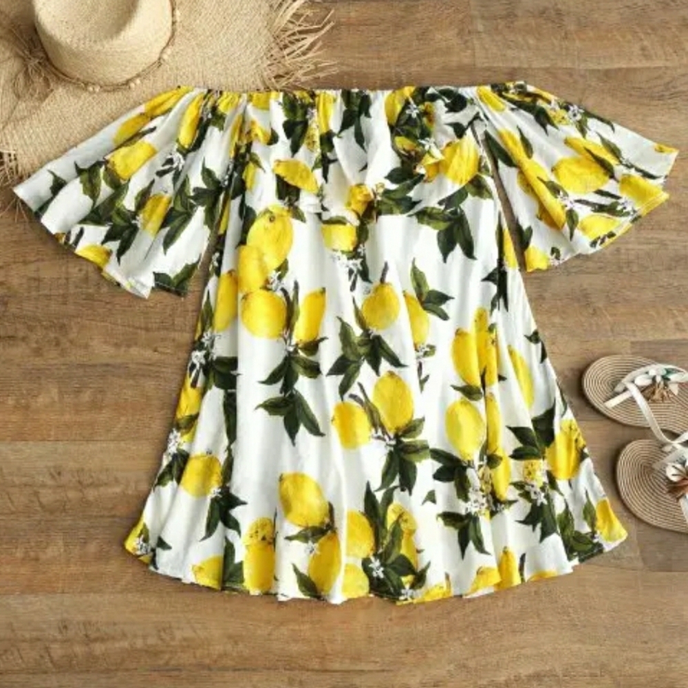 Off shoulder trapeze top